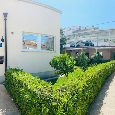 Santa Lucia *