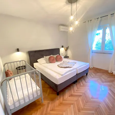 Santa Lucia Апартаменты